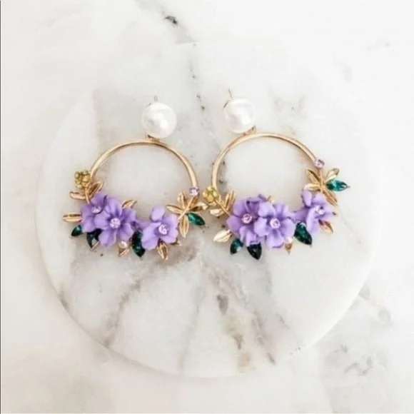 purple flower statement earrings pearl with crystal - Picture 2 of 6